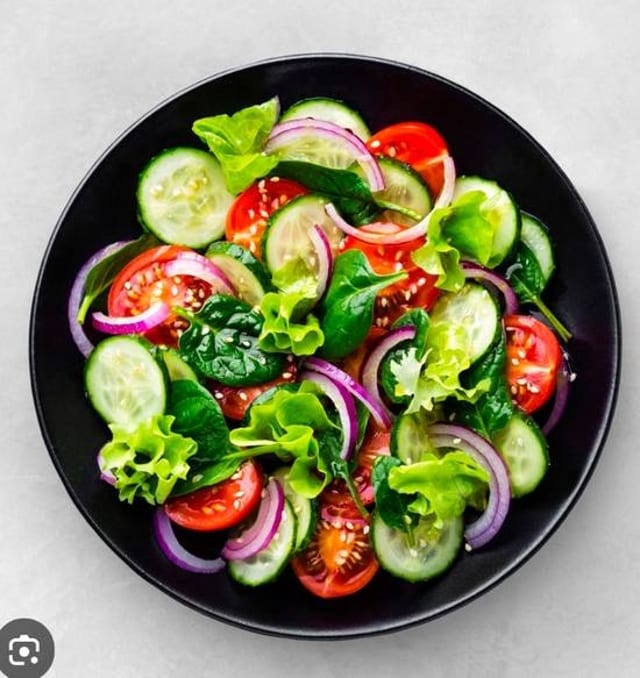 TOSSED SALAD.