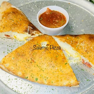 MEDIUM CALZONE