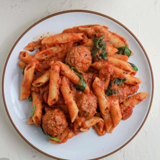 Penne w/ Meatballs