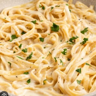 Pasta Alfredo
