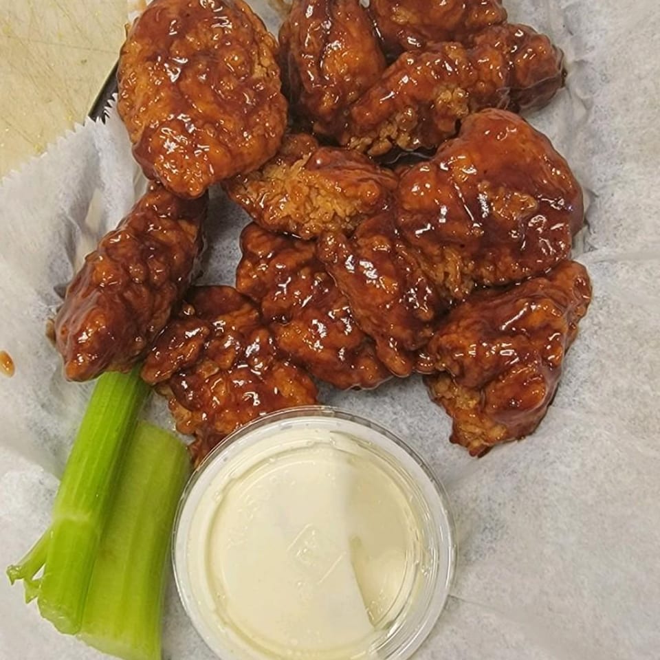 Savor Our Flavorful Wings