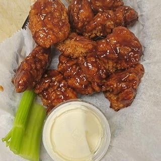 BONELESS WINGS (10)