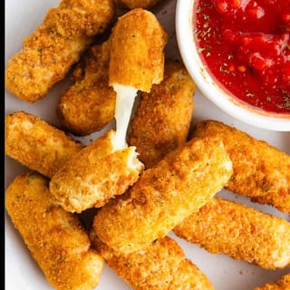 16" LARGE CHEESE, MOZZARELLA STICKS & 6 GARLIC KNOTS DEAL